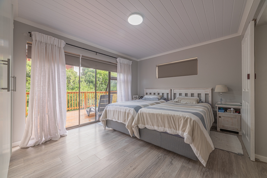 3 Bedroom Property for Sale in Dwarswegstrand Western Cape